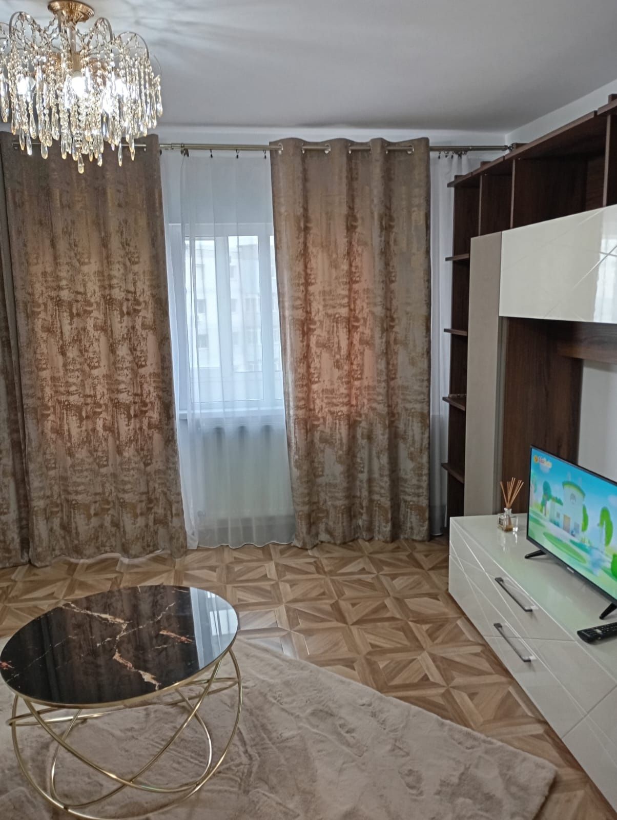 Închiriez apartament cu doua camere în regim hotelier Slatina OLX ro