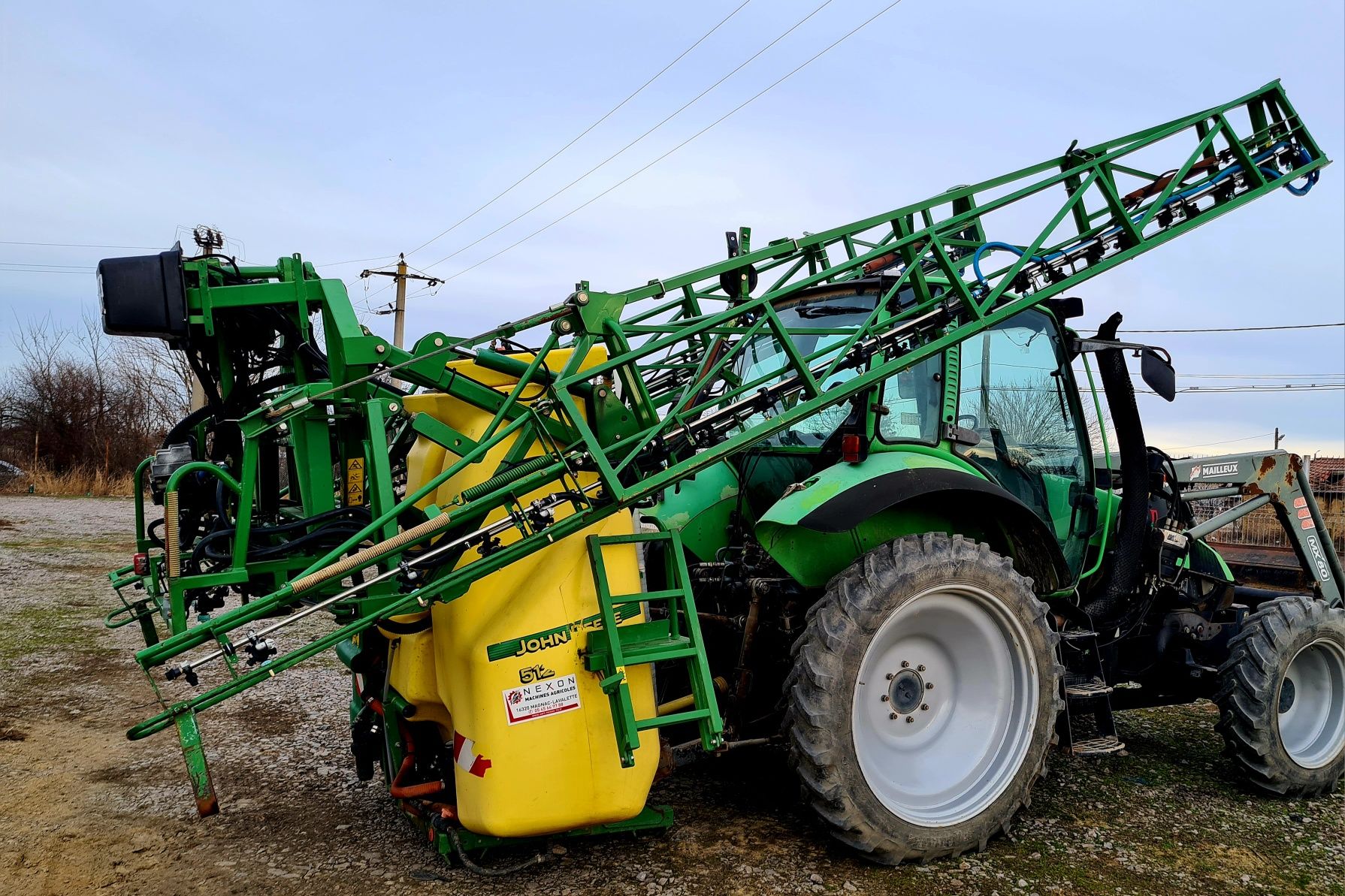 Instalatie De Erbicidat John Deere 512 24 Metri 1200 Litri Met Pompa