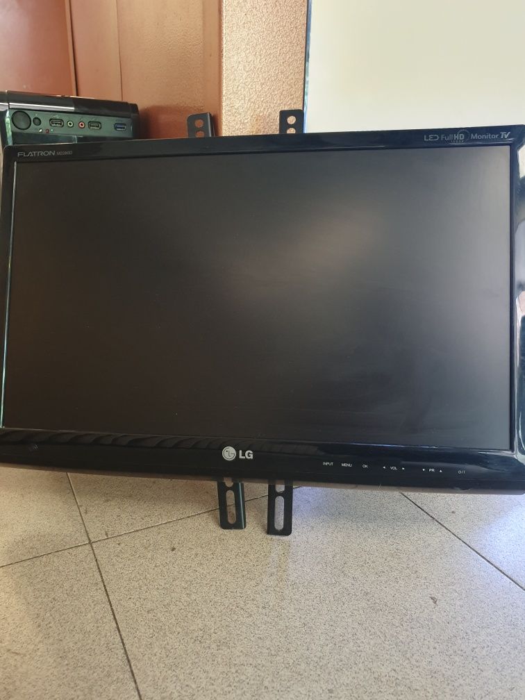 MONITOR TV LG FLATRON M2280D FULL HDAmanet Lazar Crangasi47963