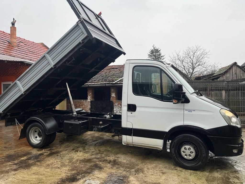 Iveco Daily Basculabil 3 5 Tone Impecabil Leucusesti OLX Ro