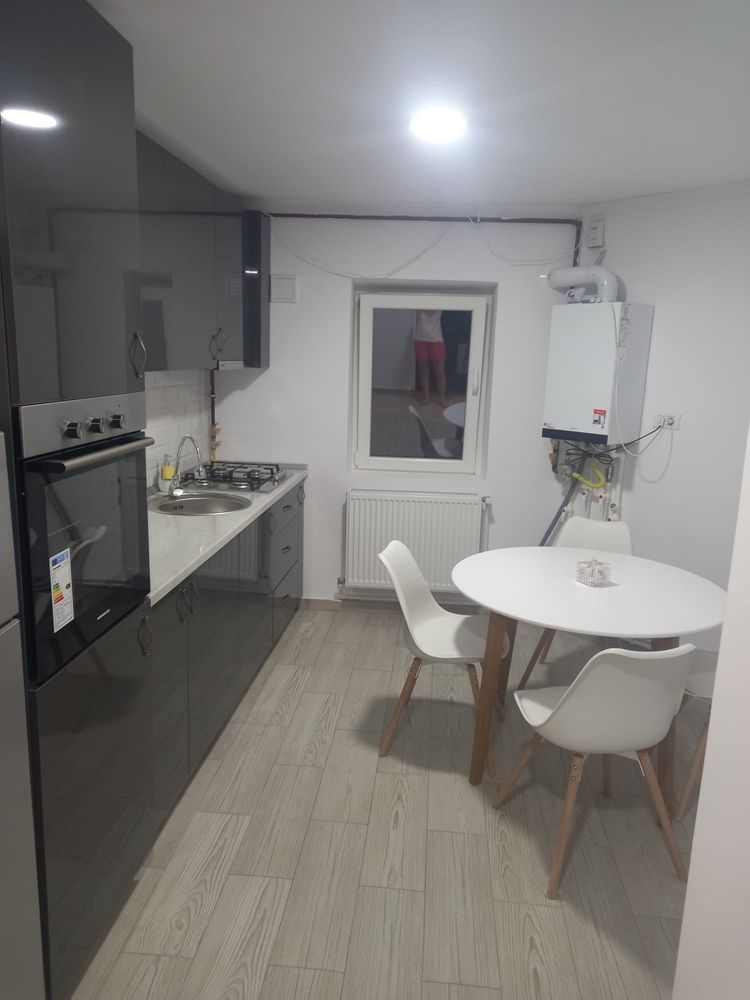 Inchiriez Apartament Cu Camere Alexandria Alexandria Olx Ro