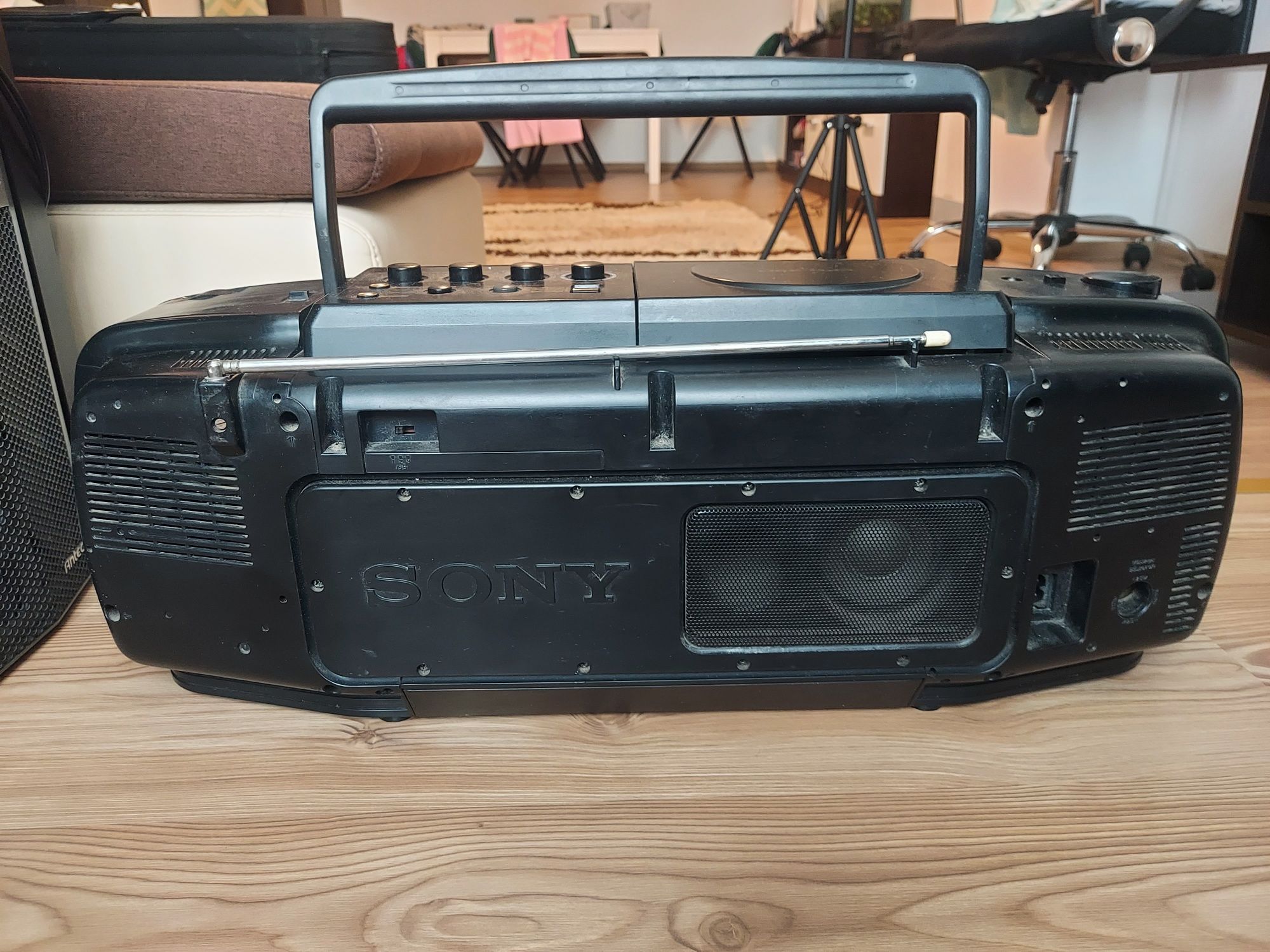 V Nd Radio Casetofon Boombox Ghettoblaster Sony Cfd Dodecahorn Baia