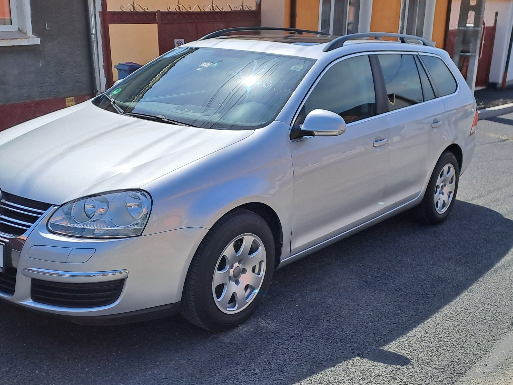 V Nd Volkswagen Golf Brek Din Anul Motor Benzin