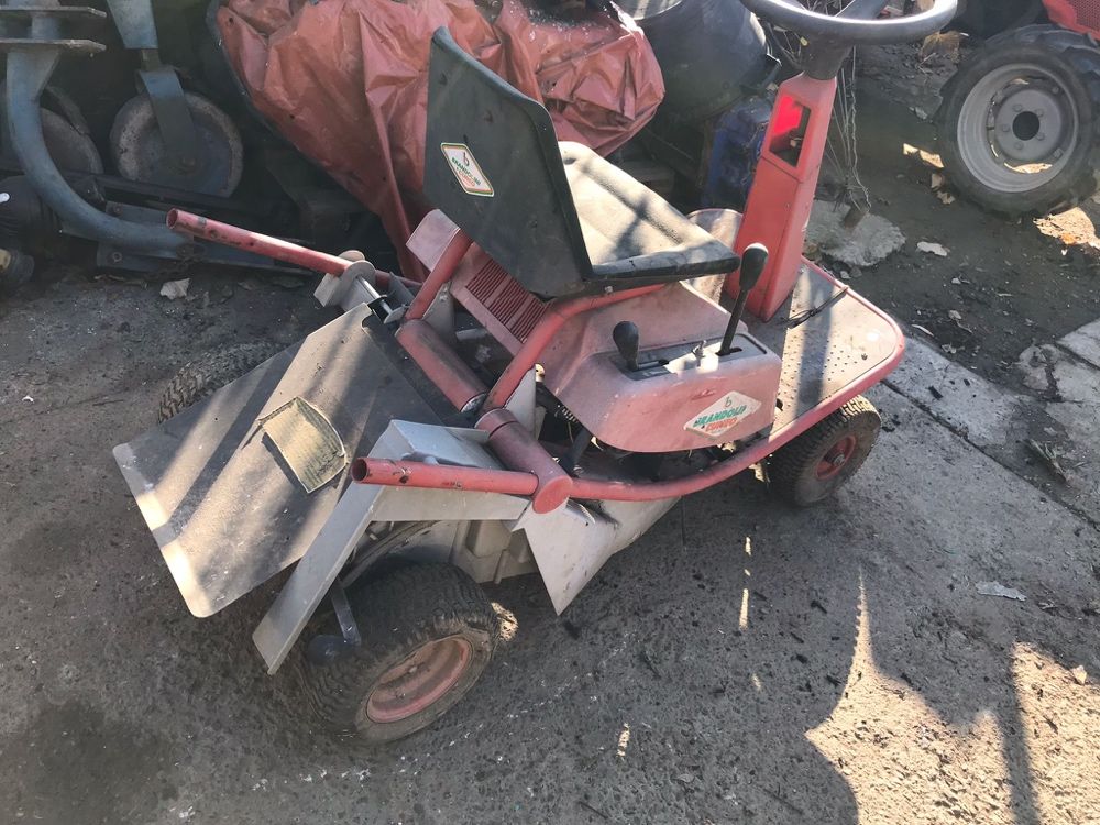 Tractoras Tuns Iarba Fara Motor Botosani Olx Ro