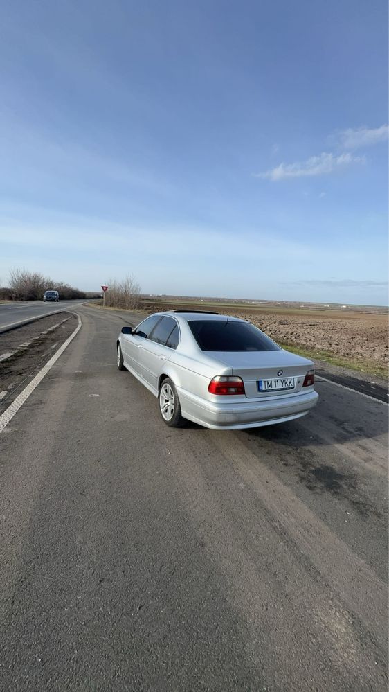 Vand Bmw I E Gataia Olx Ro