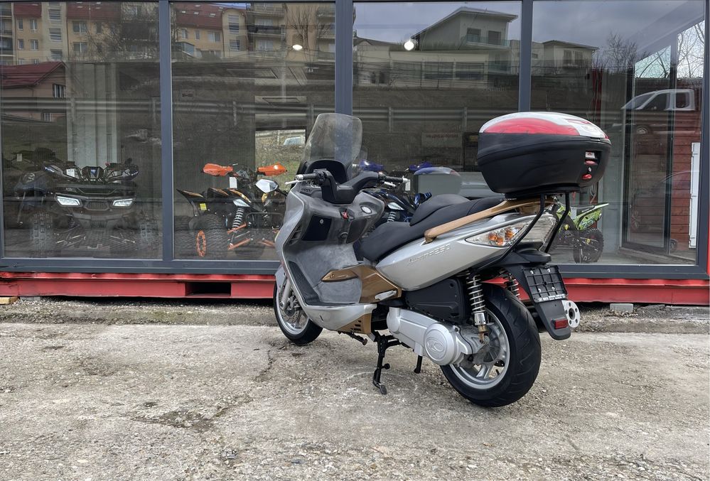 Scuter Maxi Scooter Kymco Xciting 250 Cm OFERTA DEP RET 1170 Cluj