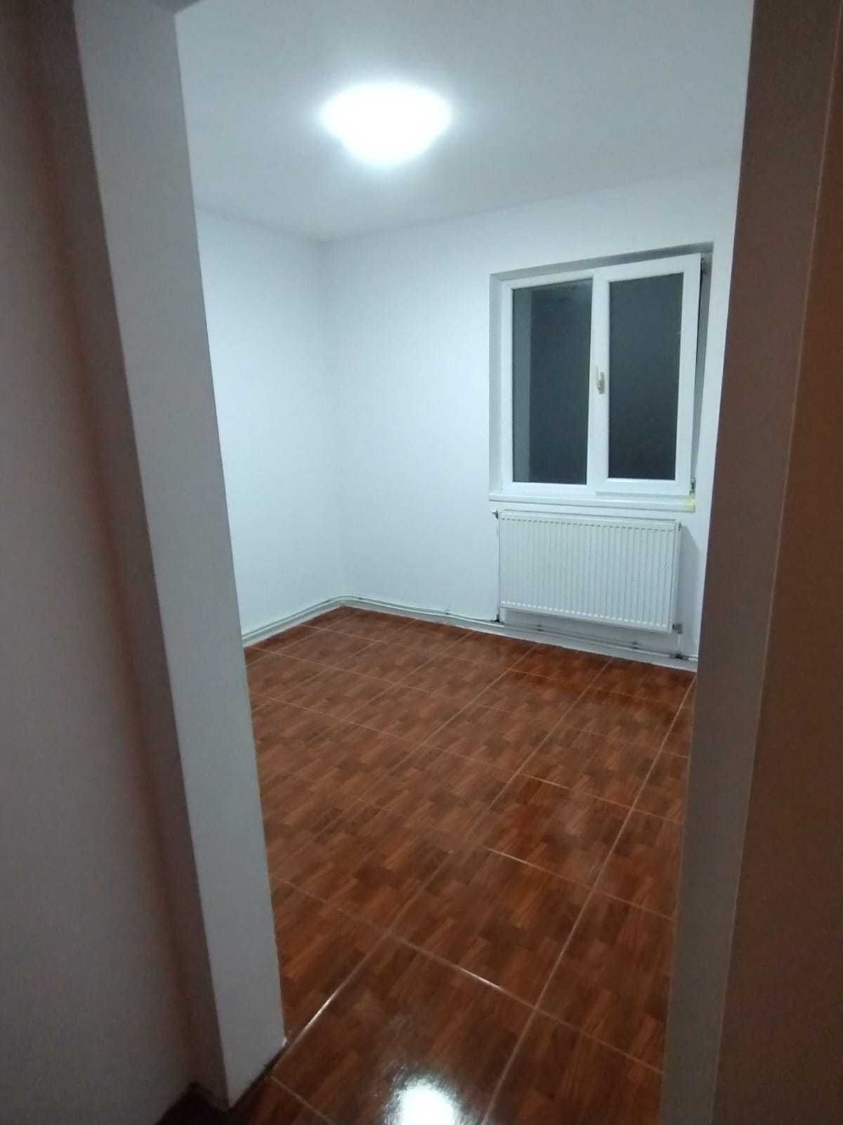 Vand Apartamemt 2 Camere In Buhusi Buhusi OLX Ro