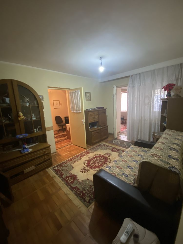 Apartament De Vanzare Spatios Cu Extindere Baile Herculane Olx Ro