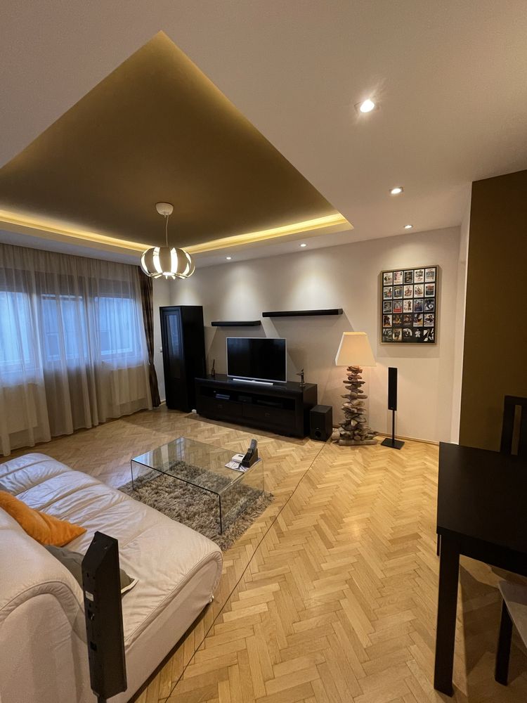 De Inchiriat Apartament Camere Mp Piata Unirii Str Muzelor