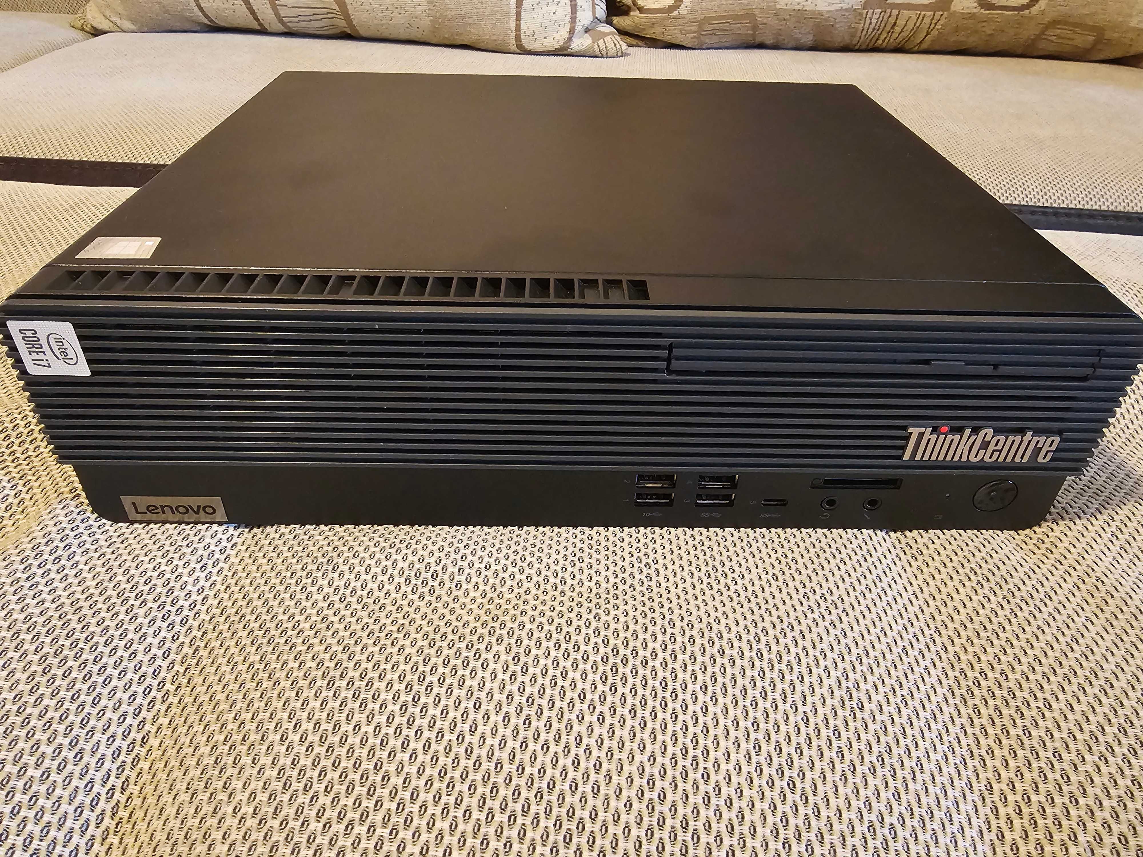 Продавам Lenovo ThinkCentre M70s i7 10700 настолен компютър гр София