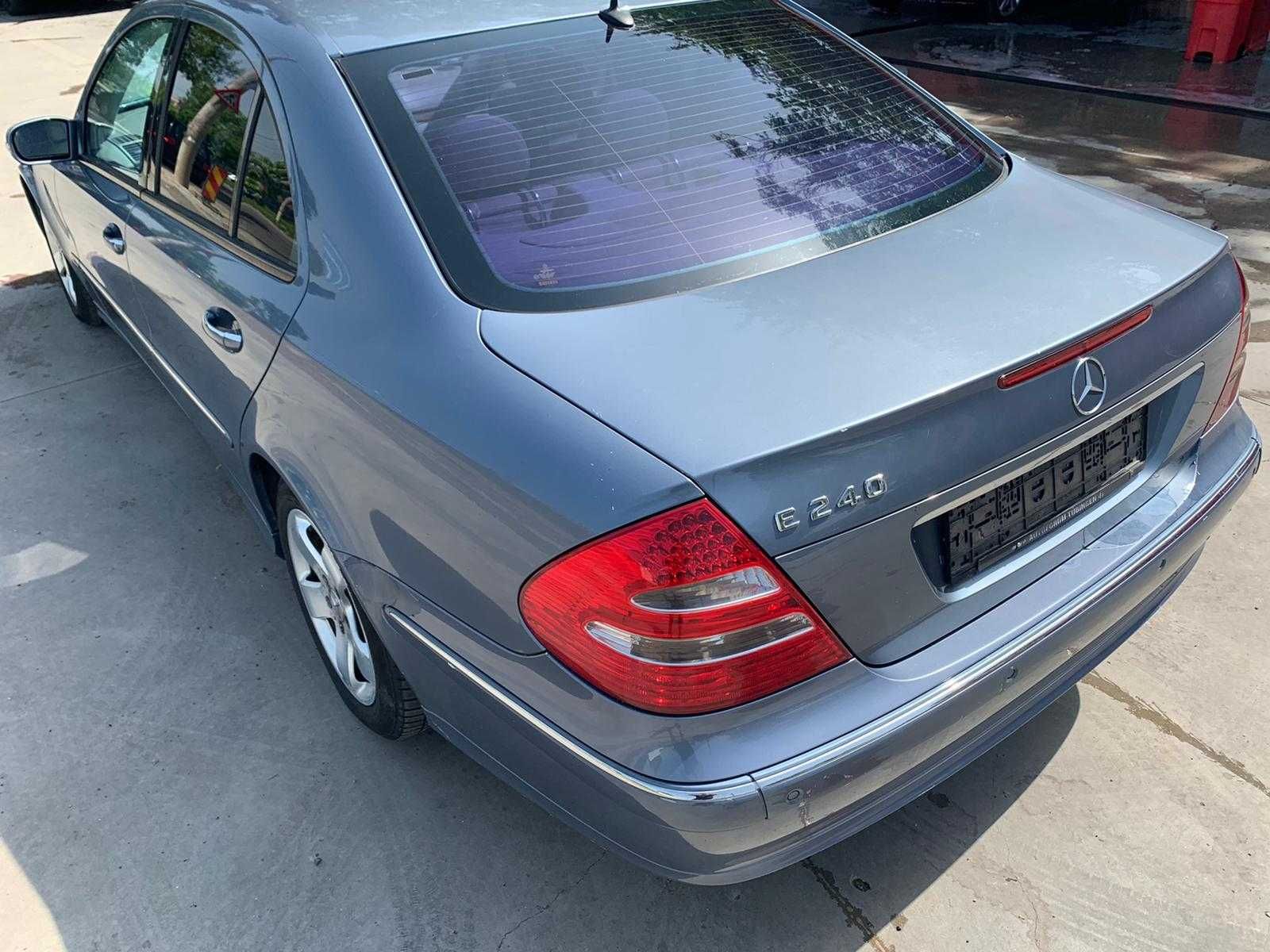 Dezmembrez Mercedes E Class W Avangard Bara Fata W Interior