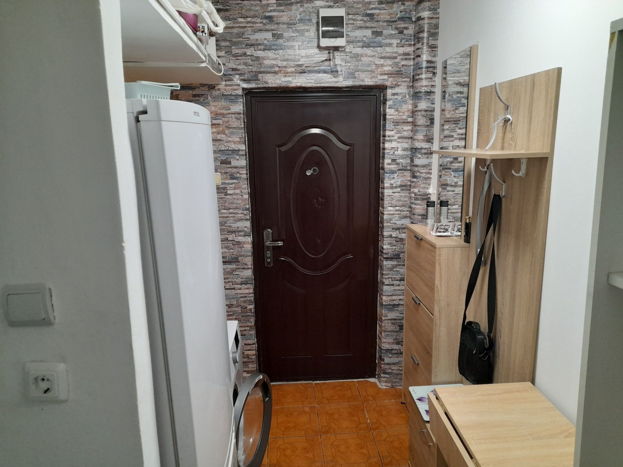 Persoan Fizic Schimburi Imobiliare T Rgu Jiu Schimb Apartament Targu Jiu