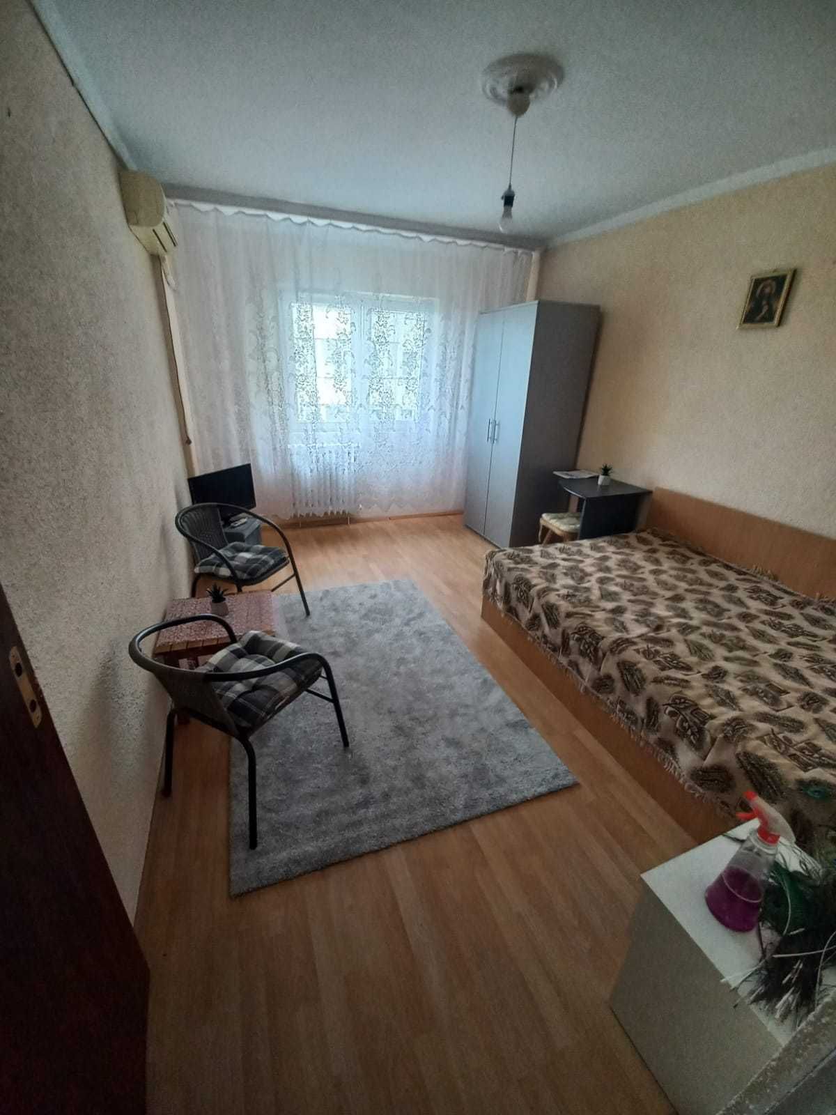 Apartament Cu O Camera Complet Mobilat Pe Strada Opanez Bucuresti