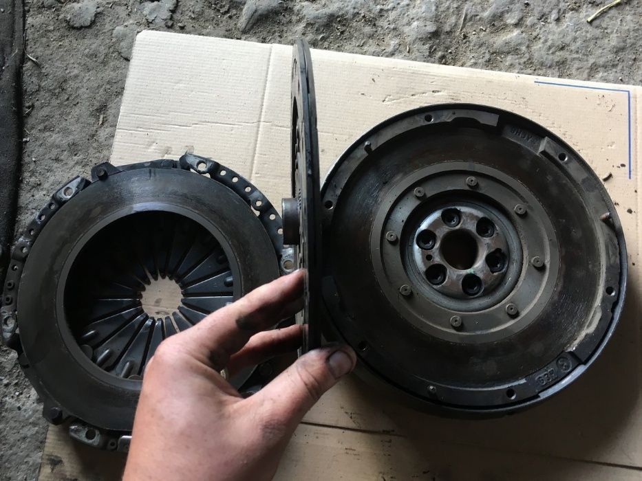 Volanta Masa Dubla Kit Ambreiaj Ford Focus Tdci Cp Dej Olx Ro