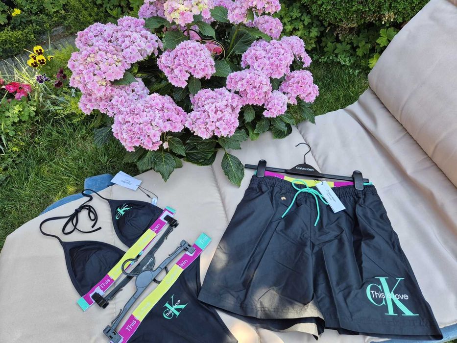 Комплекти бански Calvin Klein за мъже и жени