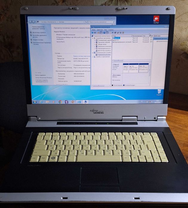 Ноутбук Fujitsu Siemens Amilo Pro V2030D