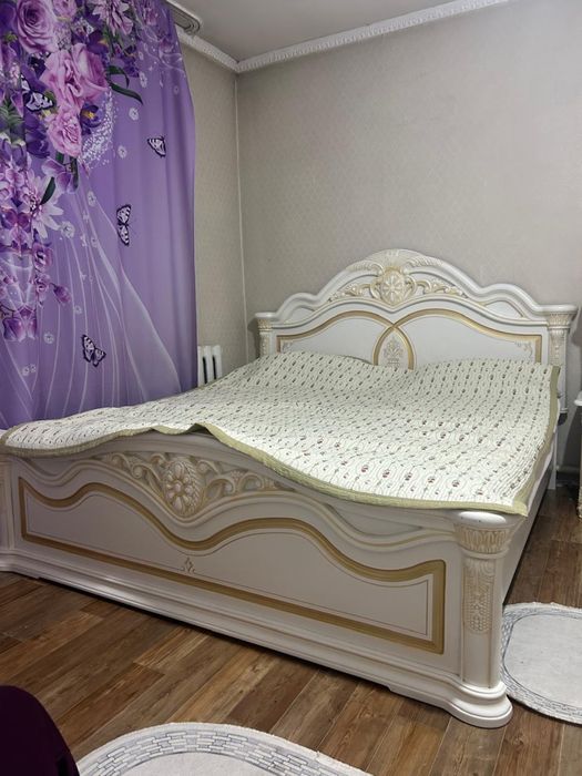 Продается спальные мебели