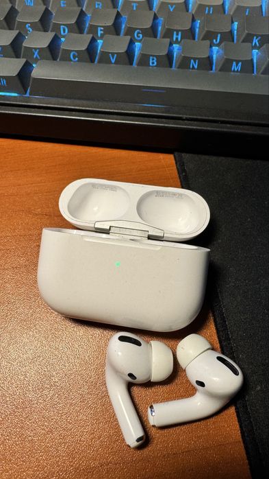 Аирподс про 1 оригинал