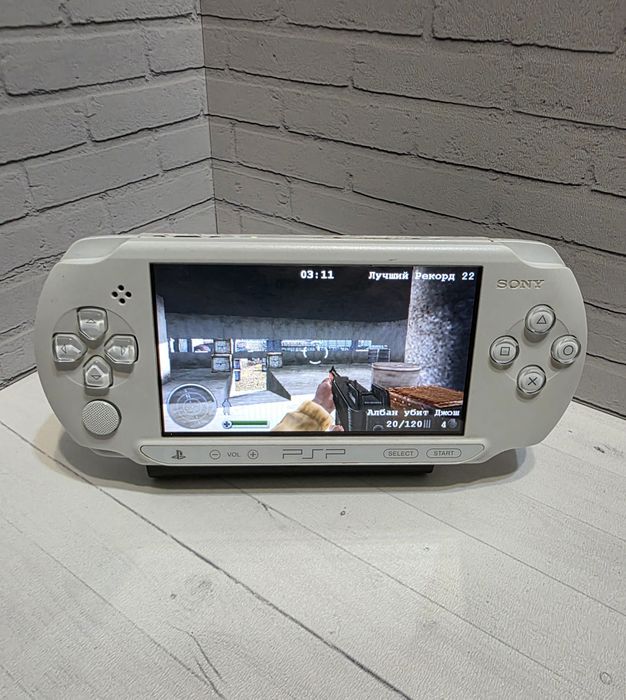 Редкая Psp Street белая