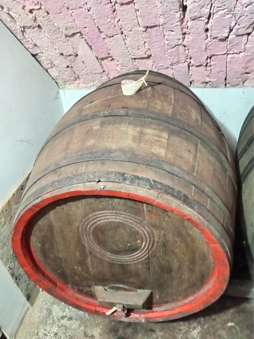 Vand butoi 250 l si 220 l