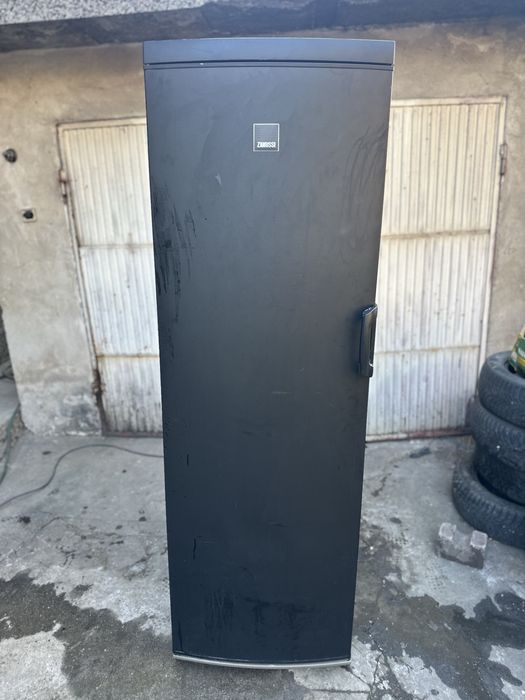 Хладилник Zanussi