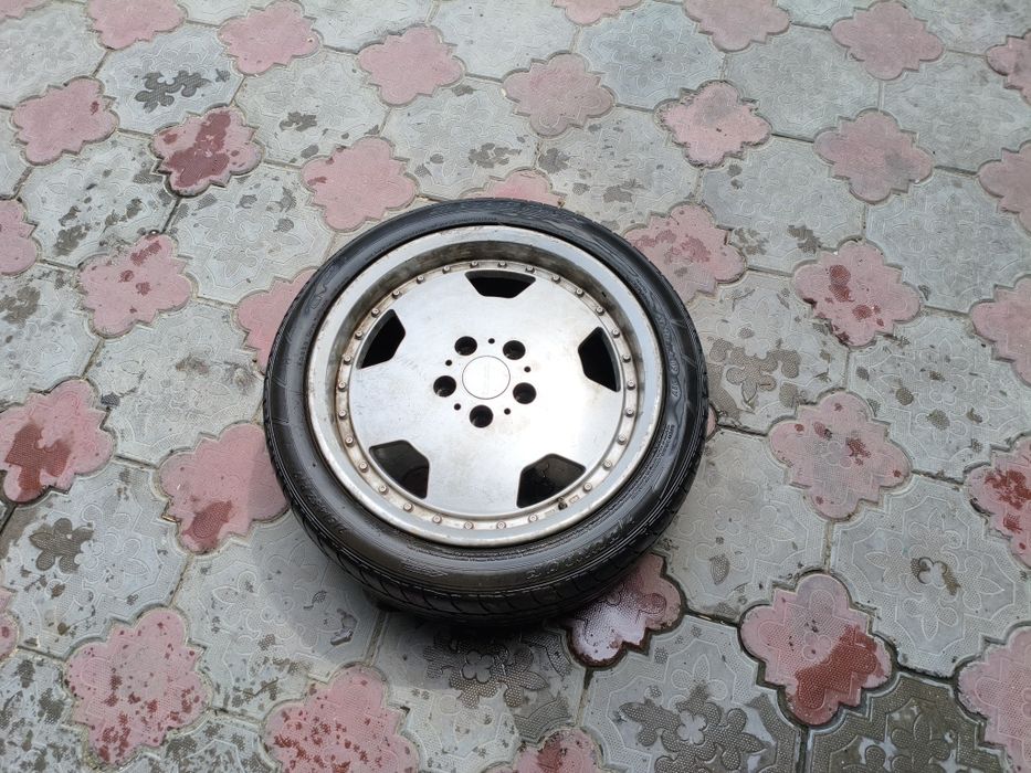 Диски  оригинал R17 разно раазмерные