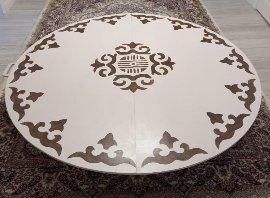 Стол круглый Казахский