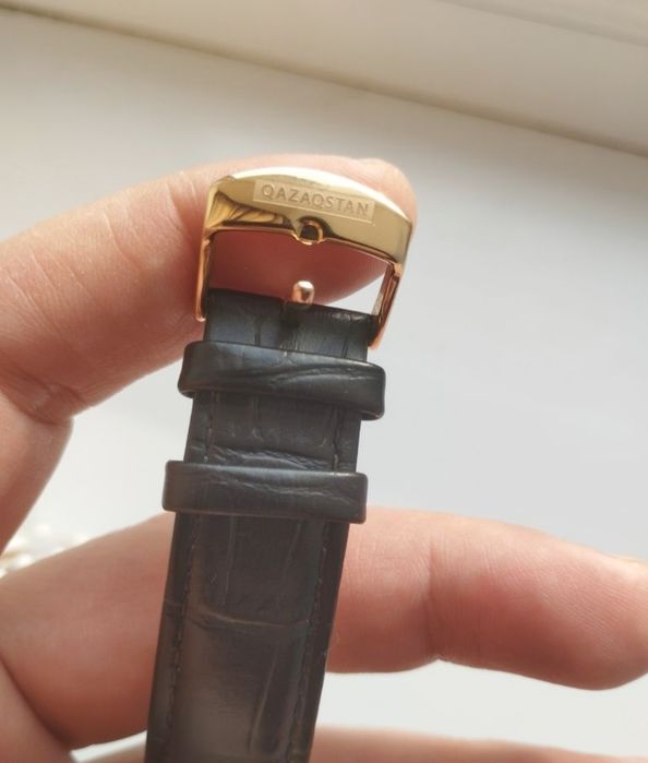 Наручные мужские часы