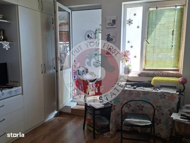 Facultatea artelor | Studio | 44mp | Semidec | RS I | B12089