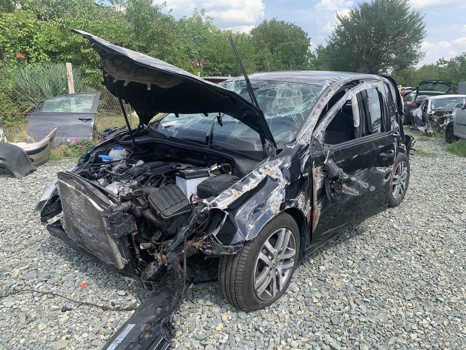 Фолксваген Голф 6 1.2 тси 2013 год. Vw Golf 6 1.2TSI 2013god