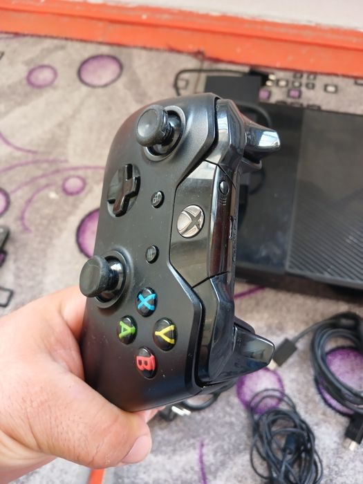 Xbox  90000 тг ойын қүралы