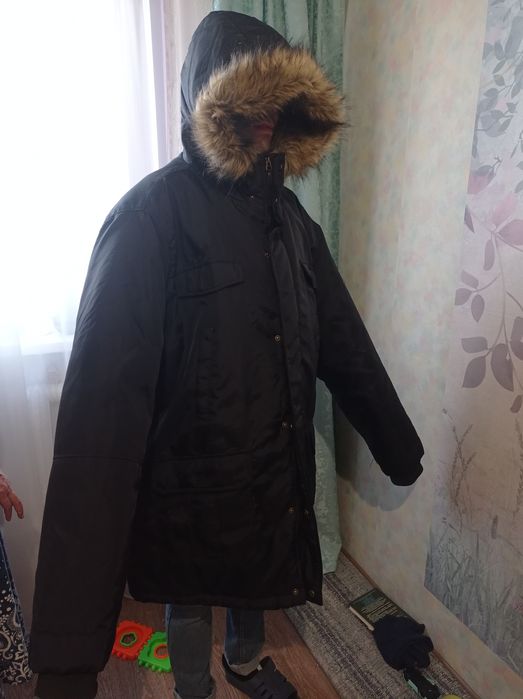 Продаю куртку Большова размера