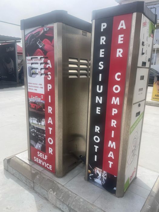 Vand aspiratoare profesionale self service