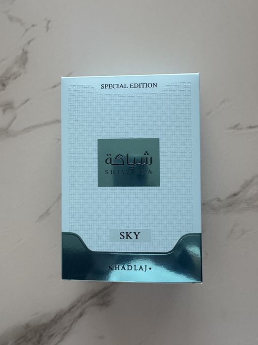 Арабски парфюм Shiyaaka Sky отливки