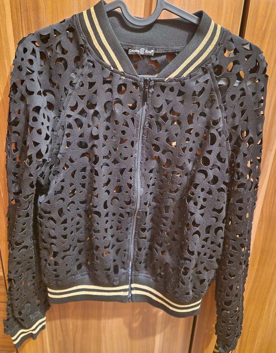 Дамско яке от рязан неопрен