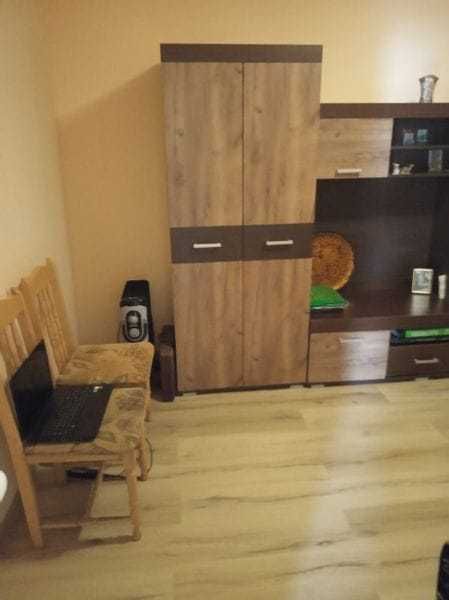 Триетажна къща в Бяла