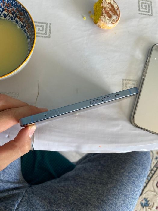 Айфон 14 хорошие состояние