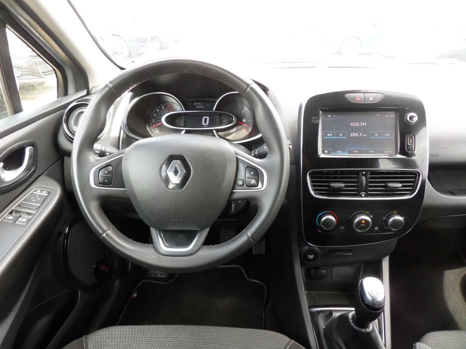Renault Clio benzina 0,9 , in stare FOARTE buna de functionare !!!