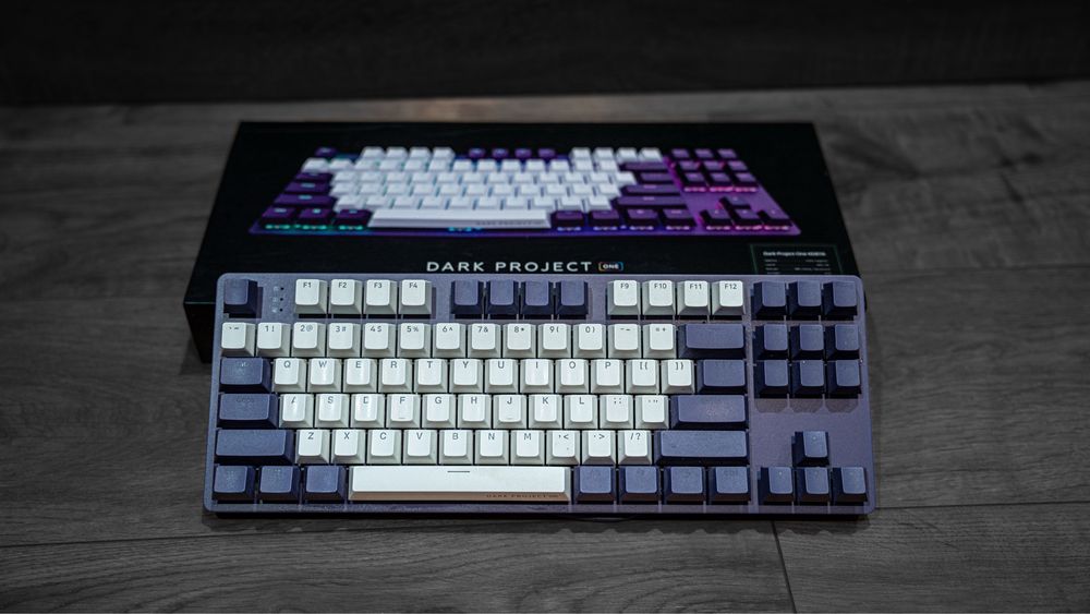 Геймърска клавиатура Dark Project One KD87A VIOLET