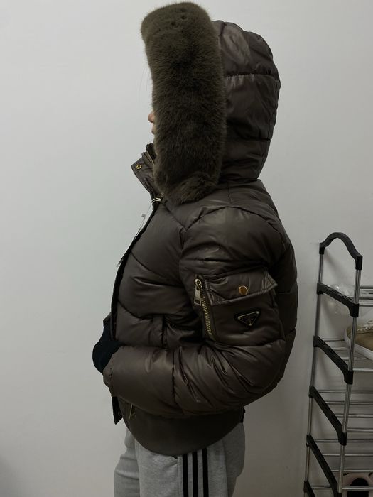Куртка демисезонная,классная