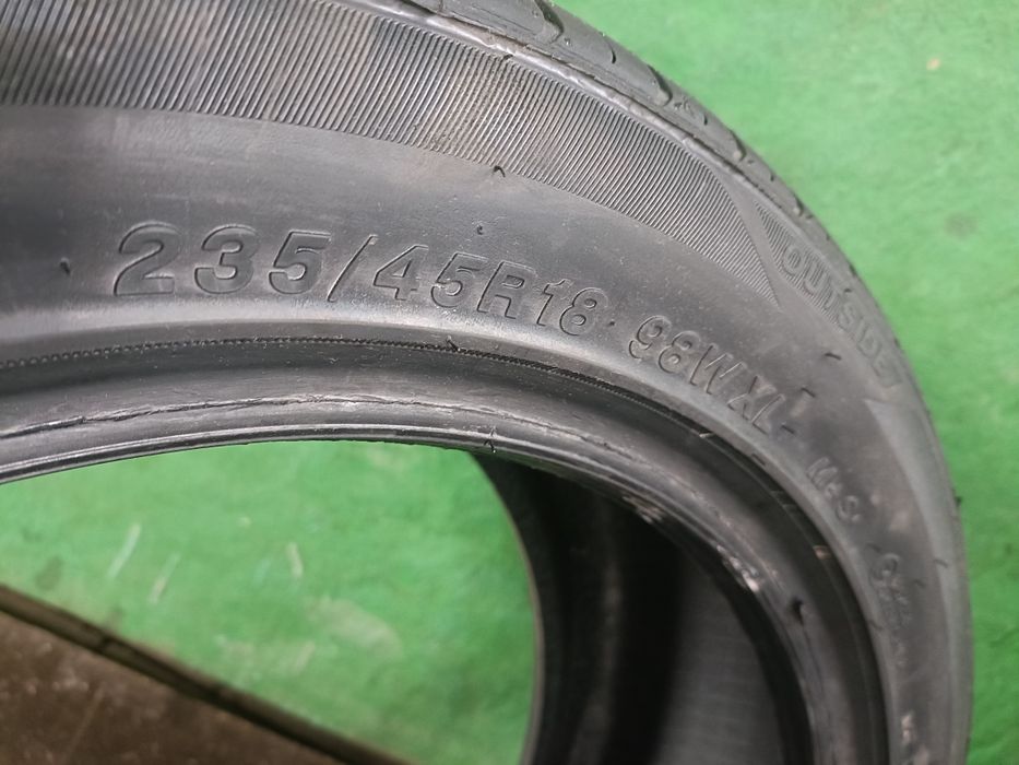 Шины ,235/45 R18 Grenlander