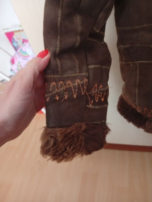 Прекрасно детско патенце от естествена кожа