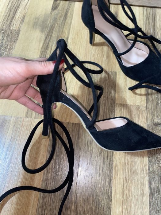 Велурени дамски токчета