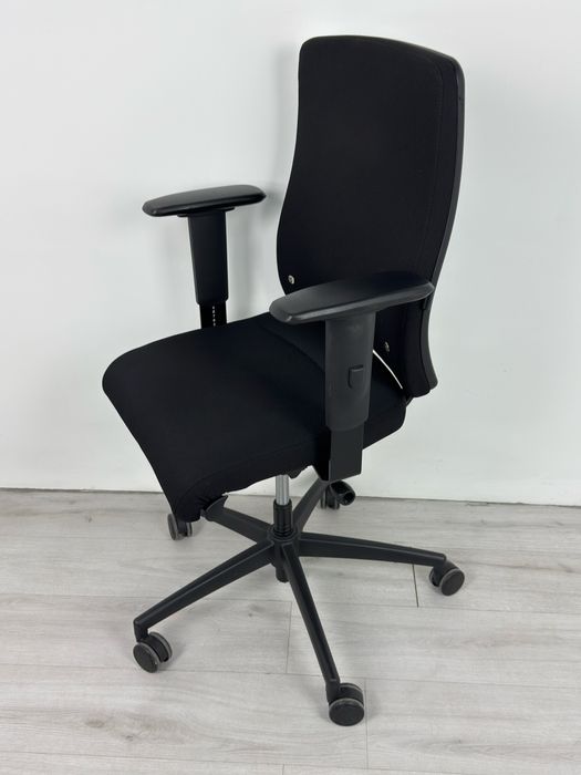 Ергономичен офис стол INTERSTUHL внос от германия