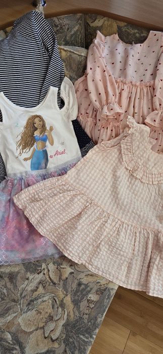 Продам вещи на девочку 1- 2 года