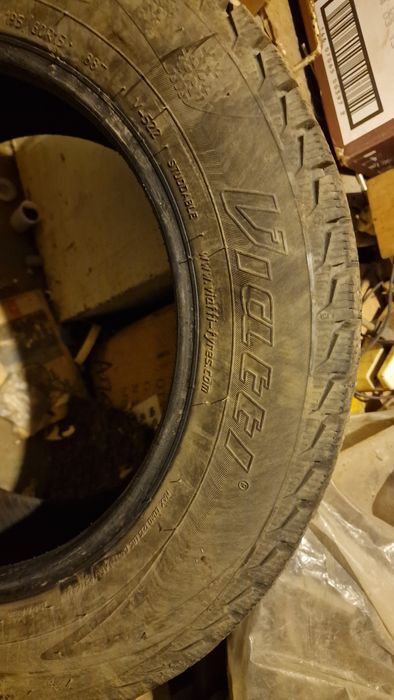 Продам зимнюю резину