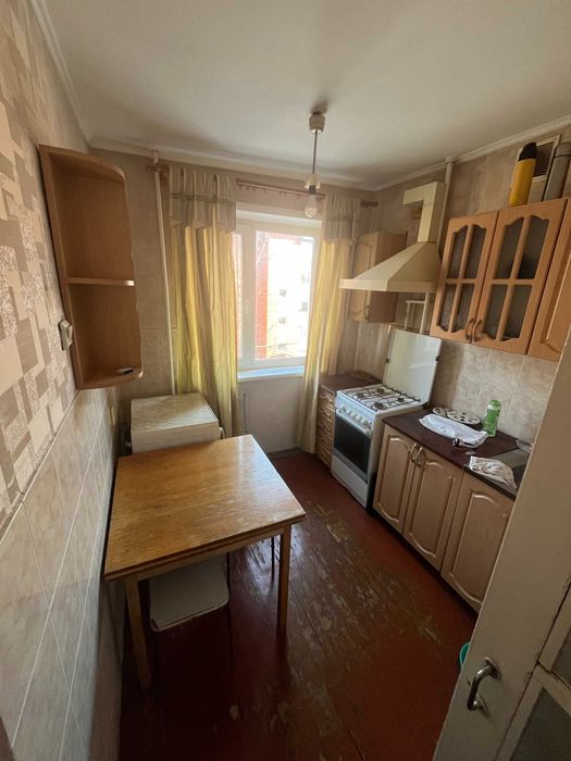 Продам 3х-комнатную по Маяковского