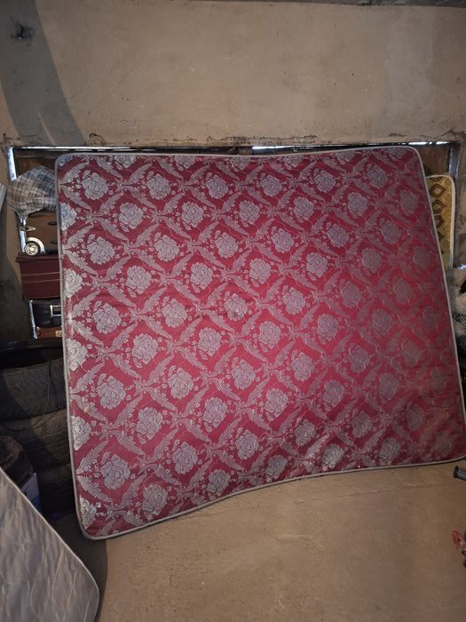 матрас б/ у, продам, в хорошем состоянии