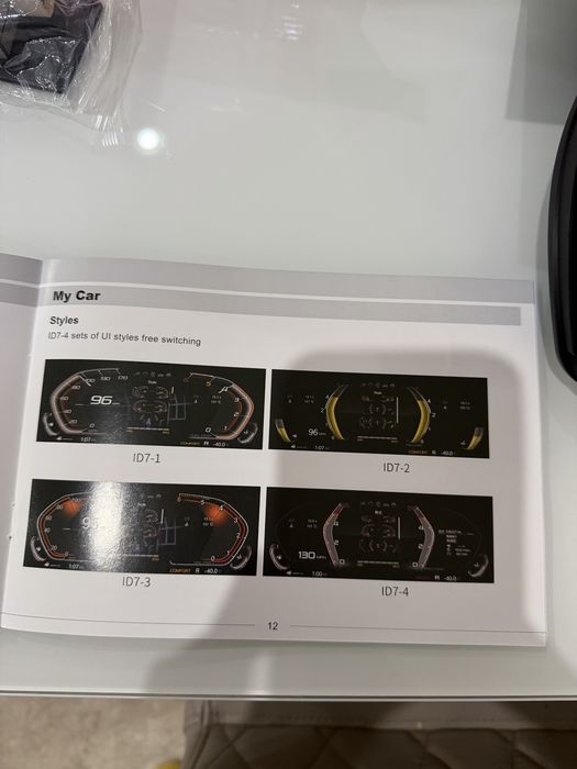 Продавам дигитален километраж с carplay за BMW  F серия