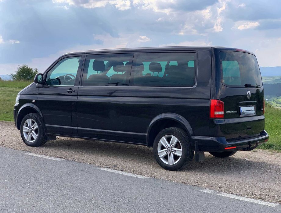 Inchiriez/Inchiriere microbuz, inchirere dube 8+1